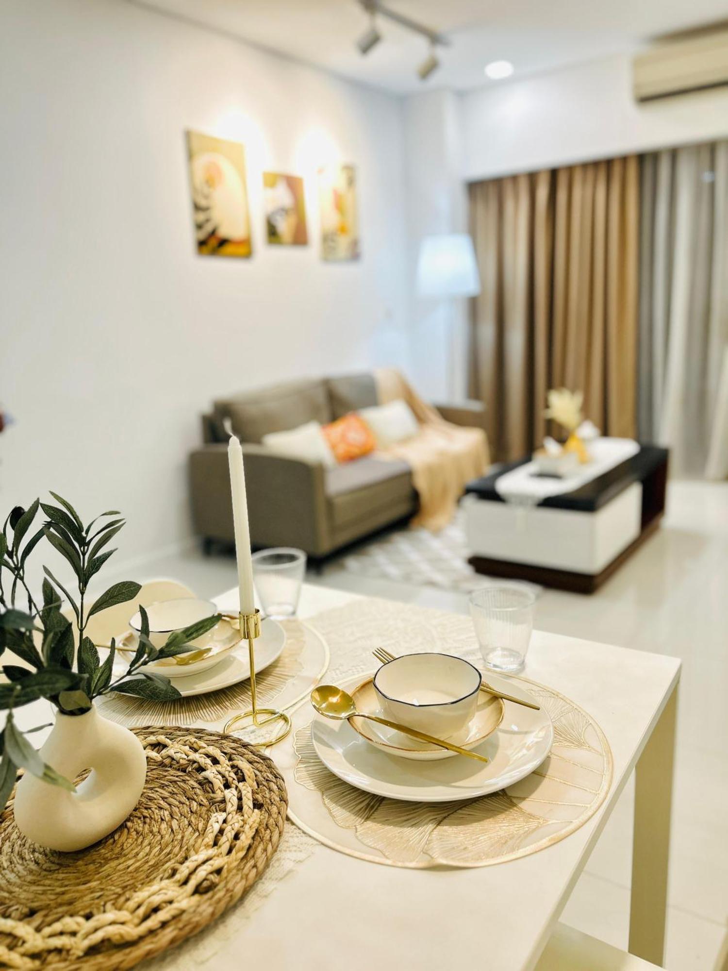 Summer Suites Klcc By Impexia Kuala Lumpur Exterior photo