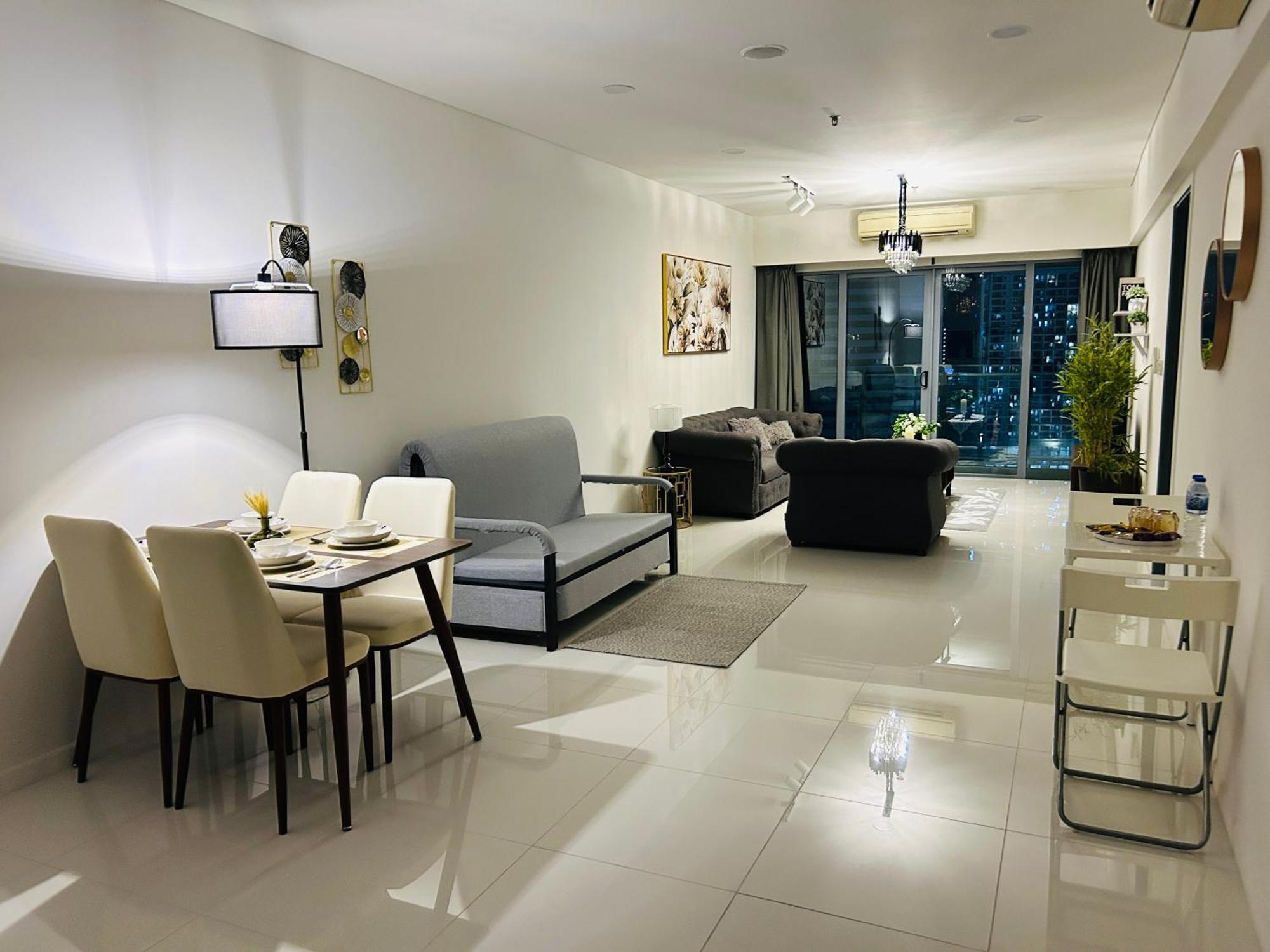 Summer Suites Klcc By Impexia Kuala Lumpur Exterior photo