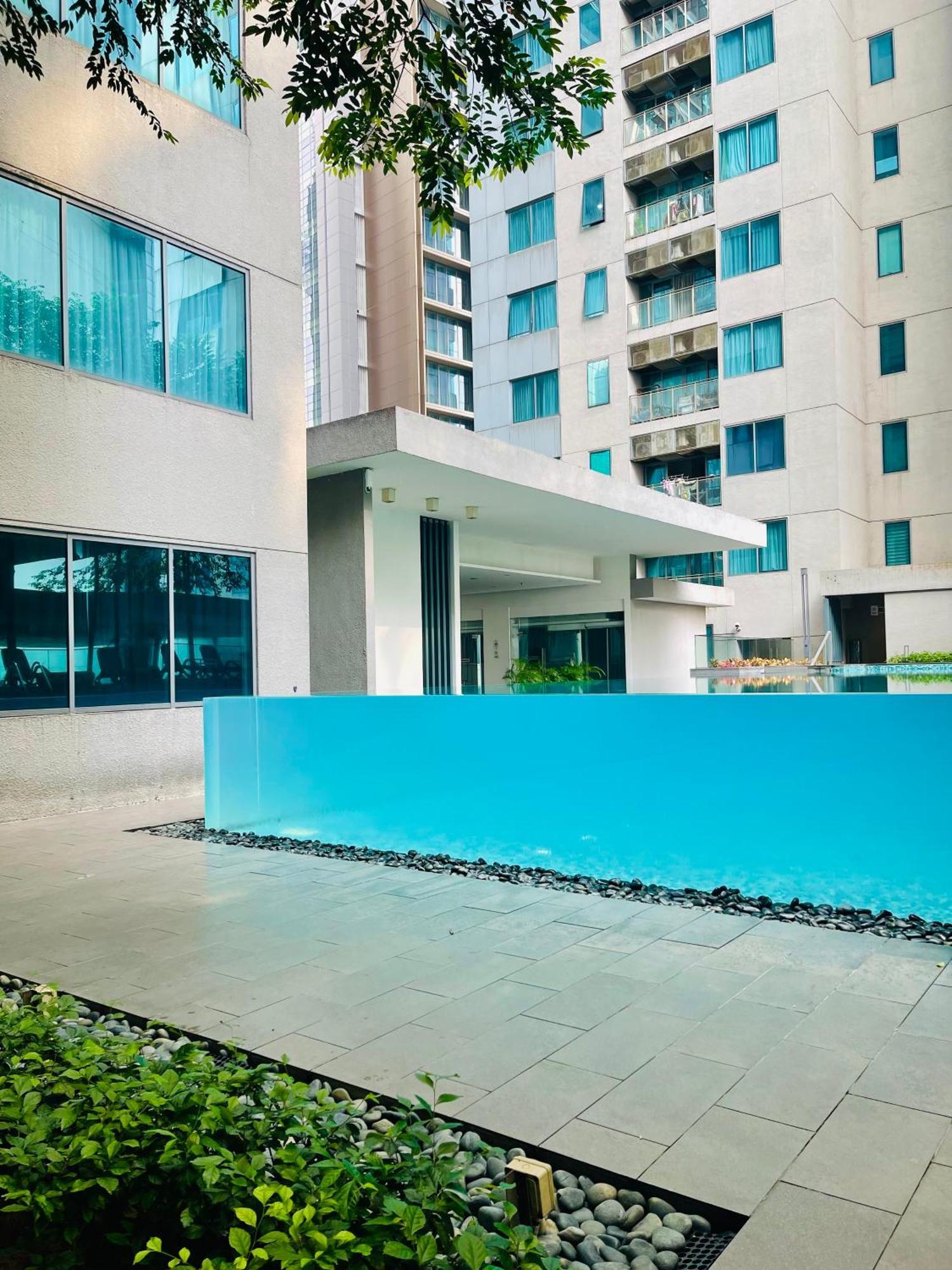 Summer Suites Klcc By Impexia Kuala Lumpur Exterior photo